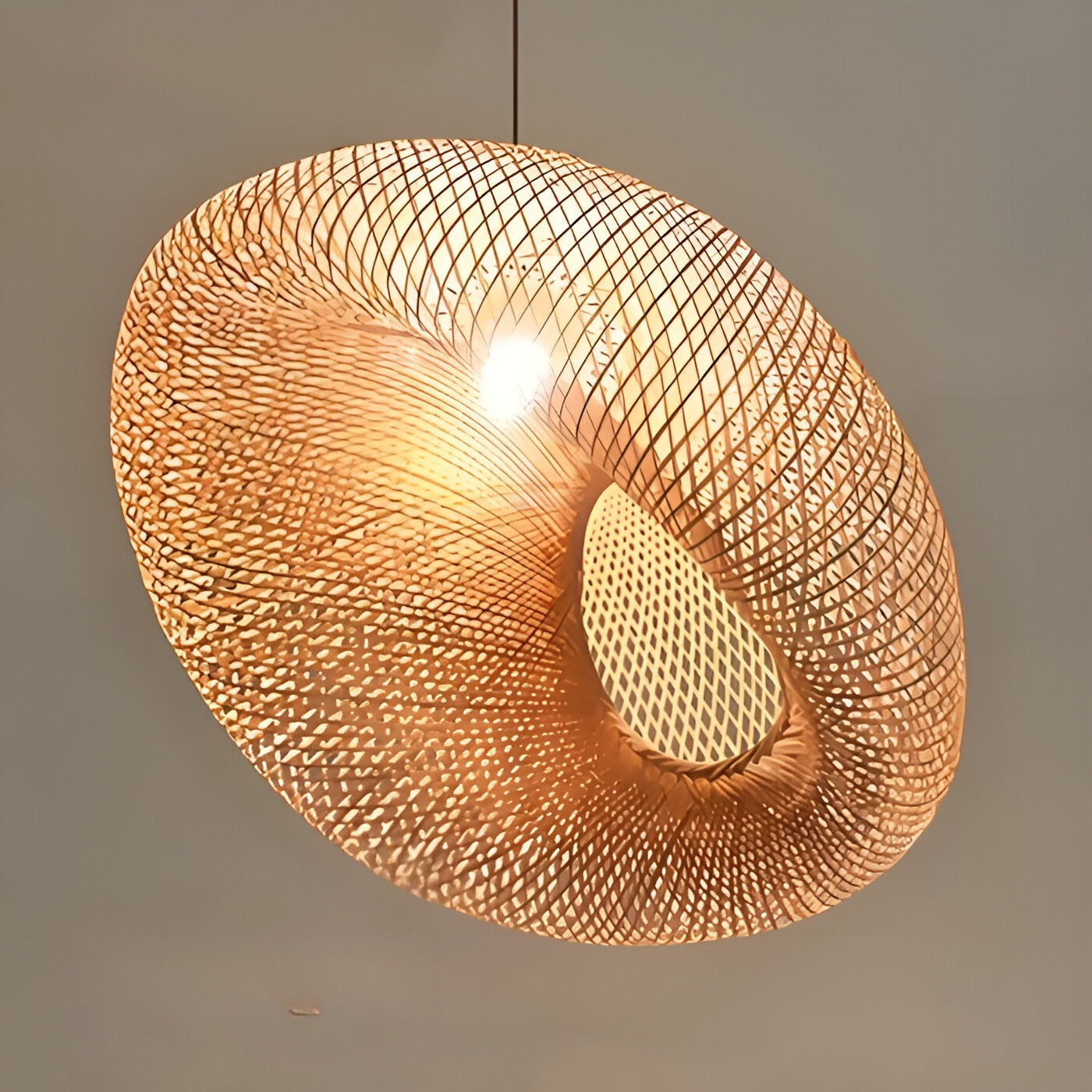 Stijlvolle Rotan Hanglamp – BambooBliss Licht voor Elke Ruimte